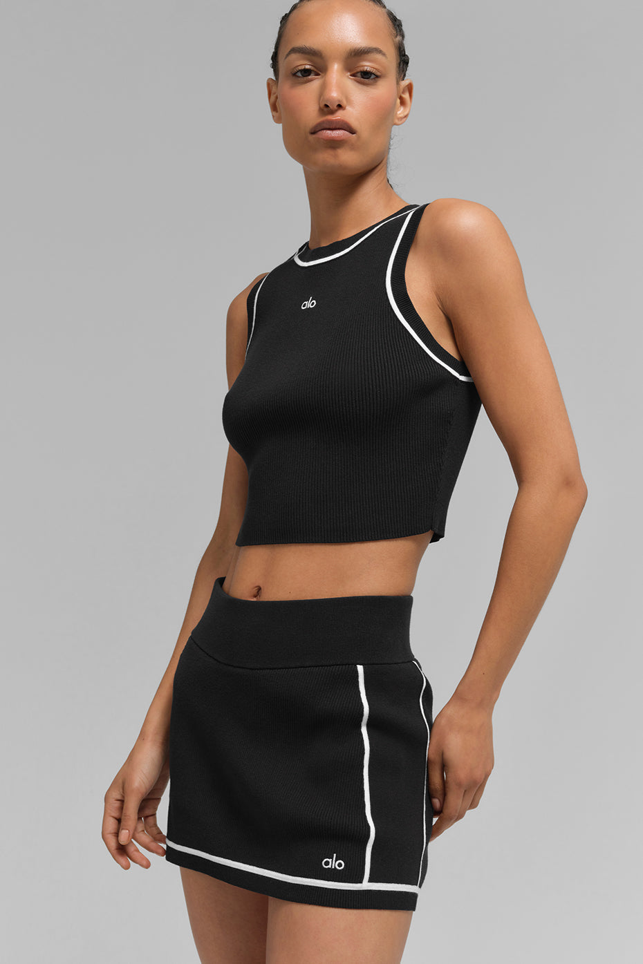 Ribbed Sweater Knit Highline Cropped Tank - Black/White